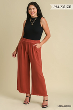 Load image into Gallery viewer, The Dianna Wide Leg Pant with Elastic Waist, Pockets, and Frayed Hem
