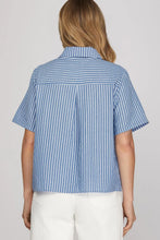 Load image into Gallery viewer, Lovely short sleeve stripe pleated top
