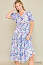 Load image into Gallery viewer, Beautiful Lavender Floral Print Midi Dress
