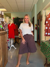 Load image into Gallery viewer, Drawstring Waist Culotte Style Shorts
