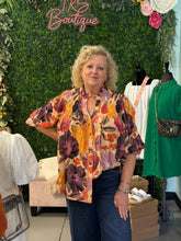 Load image into Gallery viewer, Mix Floral Print Button Front Blouse
