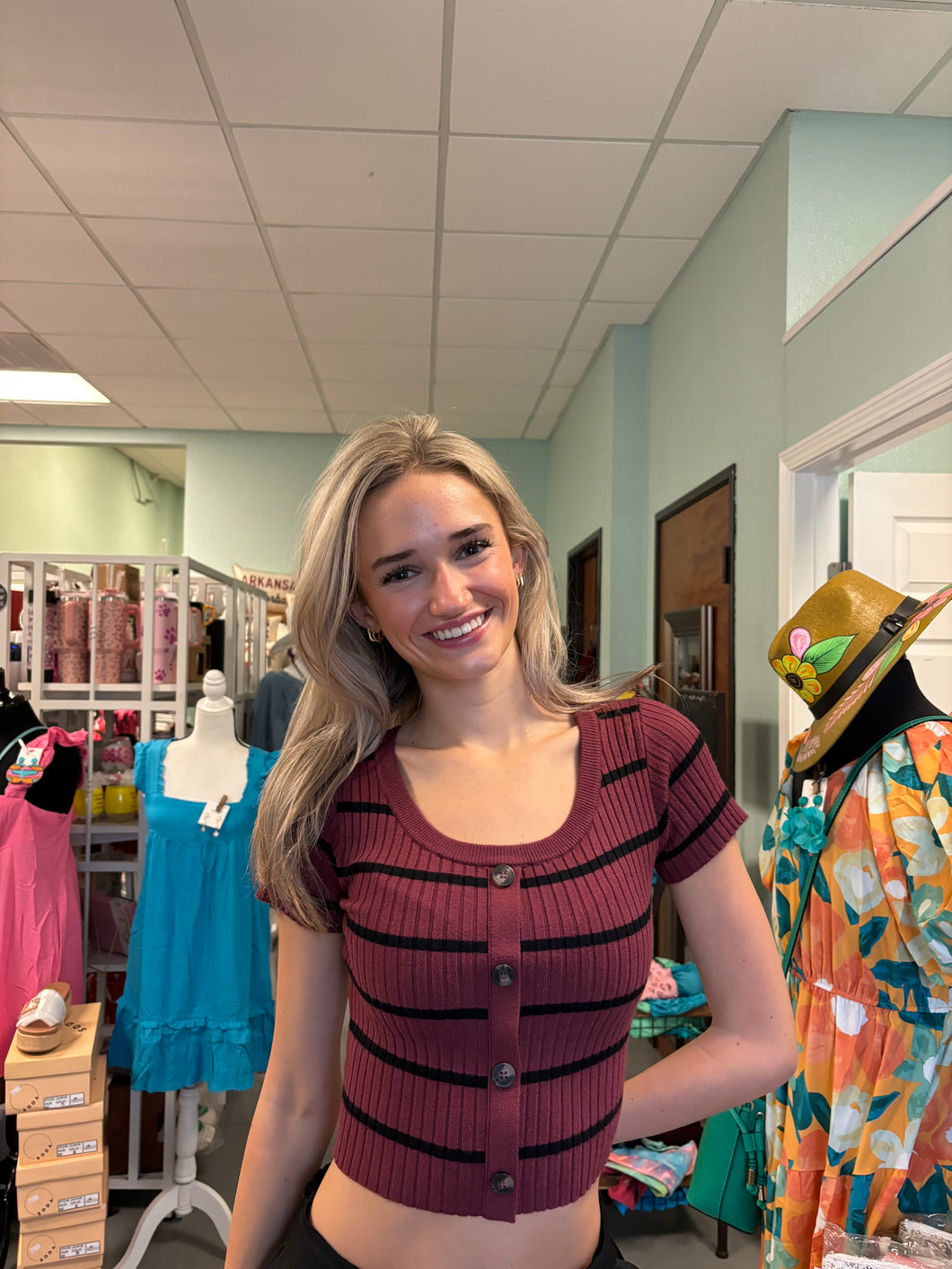 STRIPE SHORT SLEEVE BUTTON DOWN KNIT CROP TOP