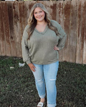 Load image into Gallery viewer, Best selling V-neck long sleeve sweater
