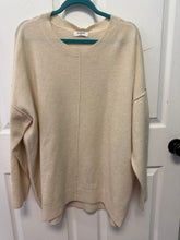 Load image into Gallery viewer, Soft  sweater
