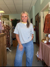 Load image into Gallery viewer, STRIPE COLORBLOCK DETAIL SHORT SLEEVE KNIT T-SHIRT
