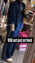 Load image into Gallery viewer, Jacquard Polka Dot Contrast Trim Set
