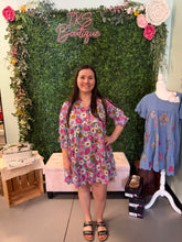 Load image into Gallery viewer, Roxan Dress
