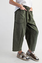 Load image into Gallery viewer, Mineral Washed Barrel Pants
