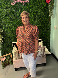 Short Puff sleeve Top with abstract pattern