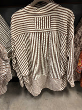 Load image into Gallery viewer, Textured striped pattern long sleeve button down shirt
