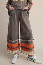 Load image into Gallery viewer, COLOR MIX BOTTOM HEM WASHED TERRY PANTS
