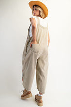 Load image into Gallery viewer, Denim oversized Overalls
