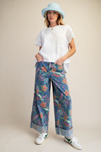 Load image into Gallery viewer, BEAUTIFUL print washed stretch denim jeans
