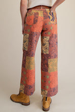 Load image into Gallery viewer, SIGNATURE PRINT WASHED STRETCH TWILL PANTS
