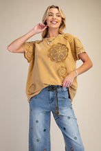 Load image into Gallery viewer, Crochet Patch Top
