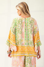 Load image into Gallery viewer, BORDER PRINTED RAYON CHALLIS WOVEN TOP
