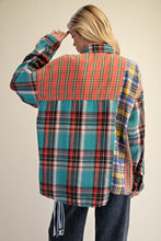 Load image into Gallery viewer, PLAID MIX BUTTON DOWN WASHED SHIRT
