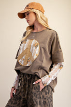Load image into Gallery viewer, PEACE PATCH FRONT WASHED KNIT TOP-arrives end of Sept
