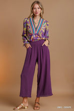 Load image into Gallery viewer, The Dianna Wide Leg Pant with Elastic Waist, Pockets, and Frayed Hem
