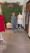 Load and play video in Gallery viewer, Pom pom woven Top
